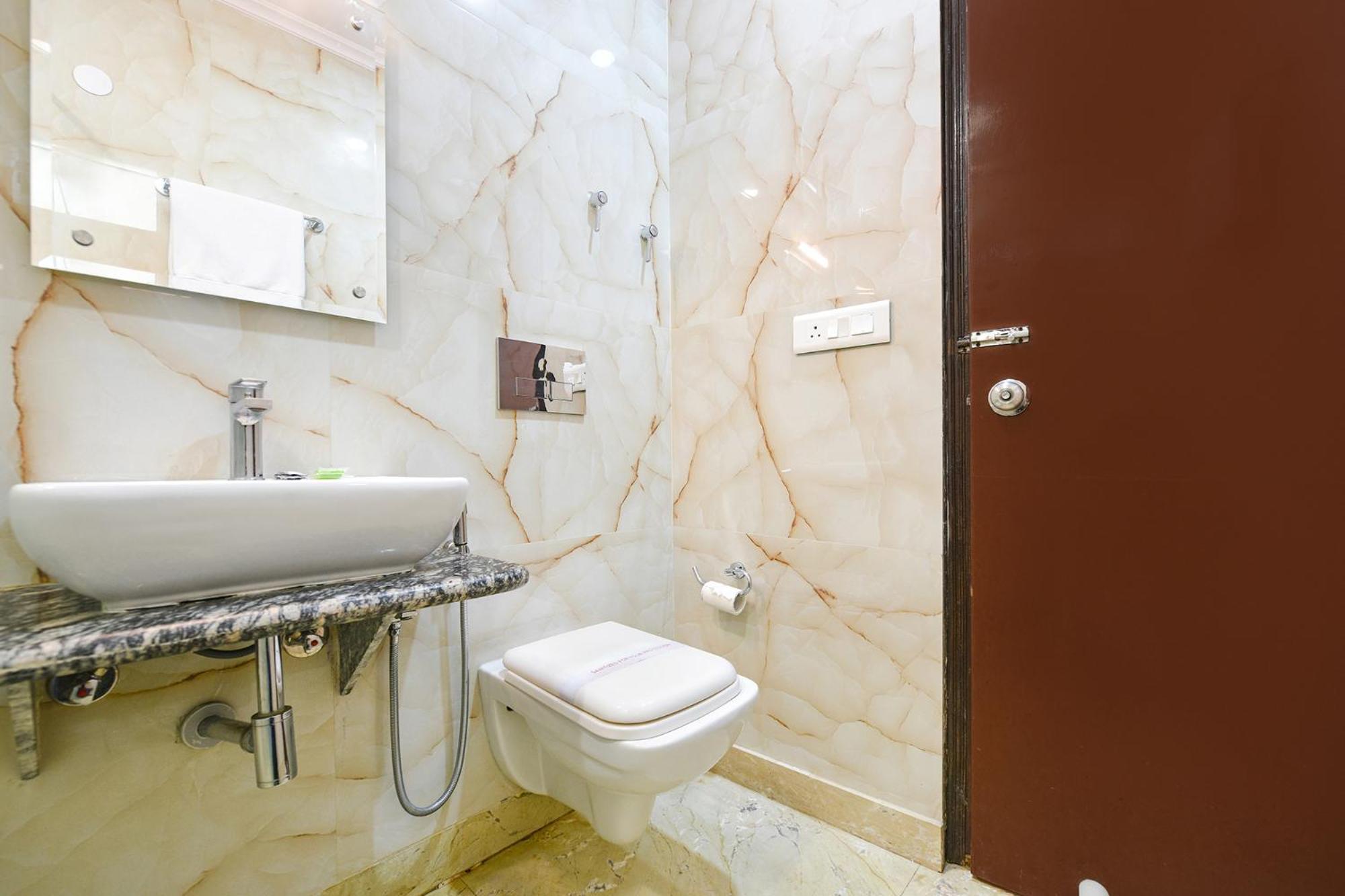 Fabhotel Jaggi Palace Karol Bagh Delhi  Exterior foto