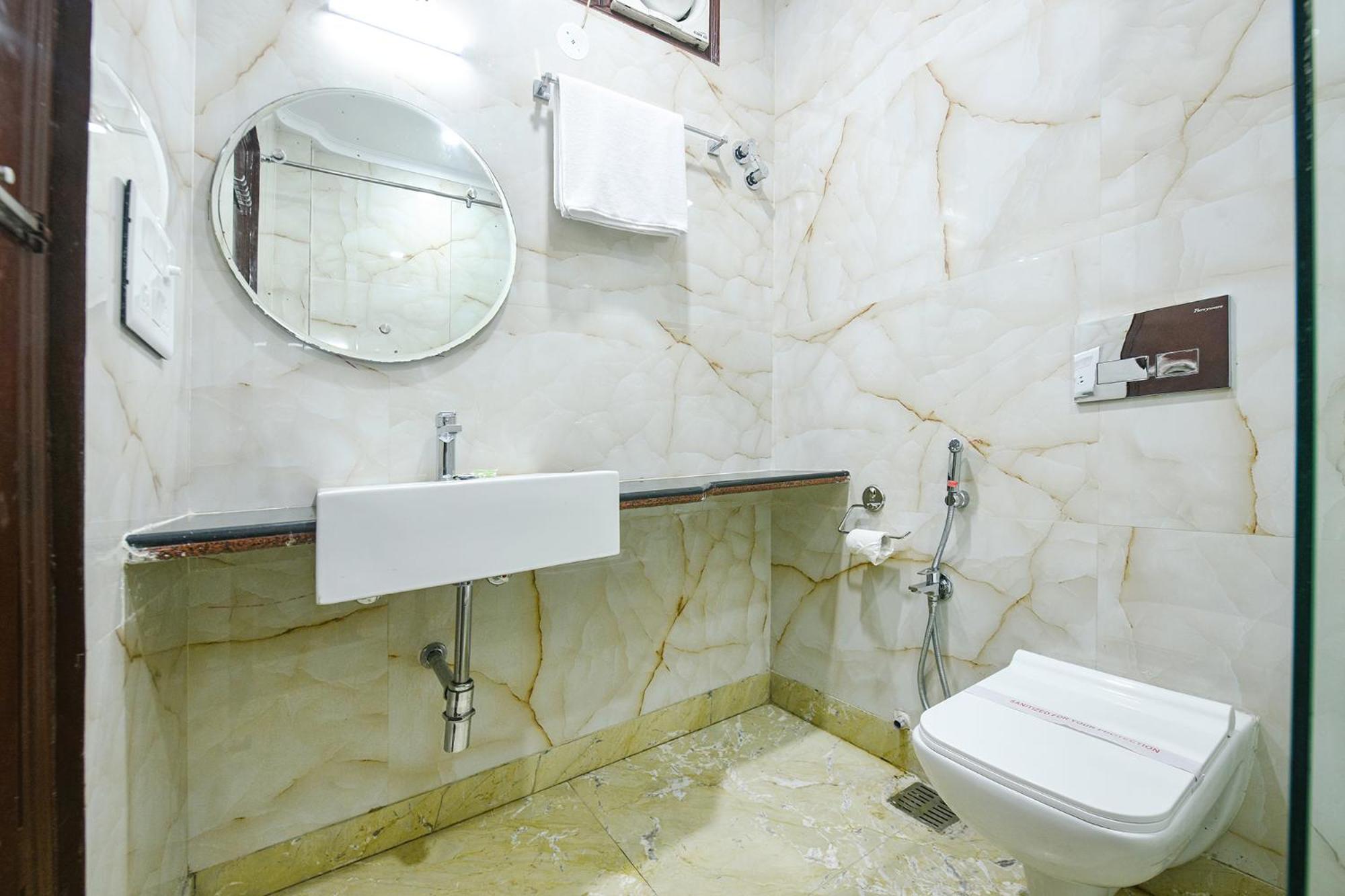 Fabhotel Jaggi Palace Karol Bagh Delhi  Exterior foto