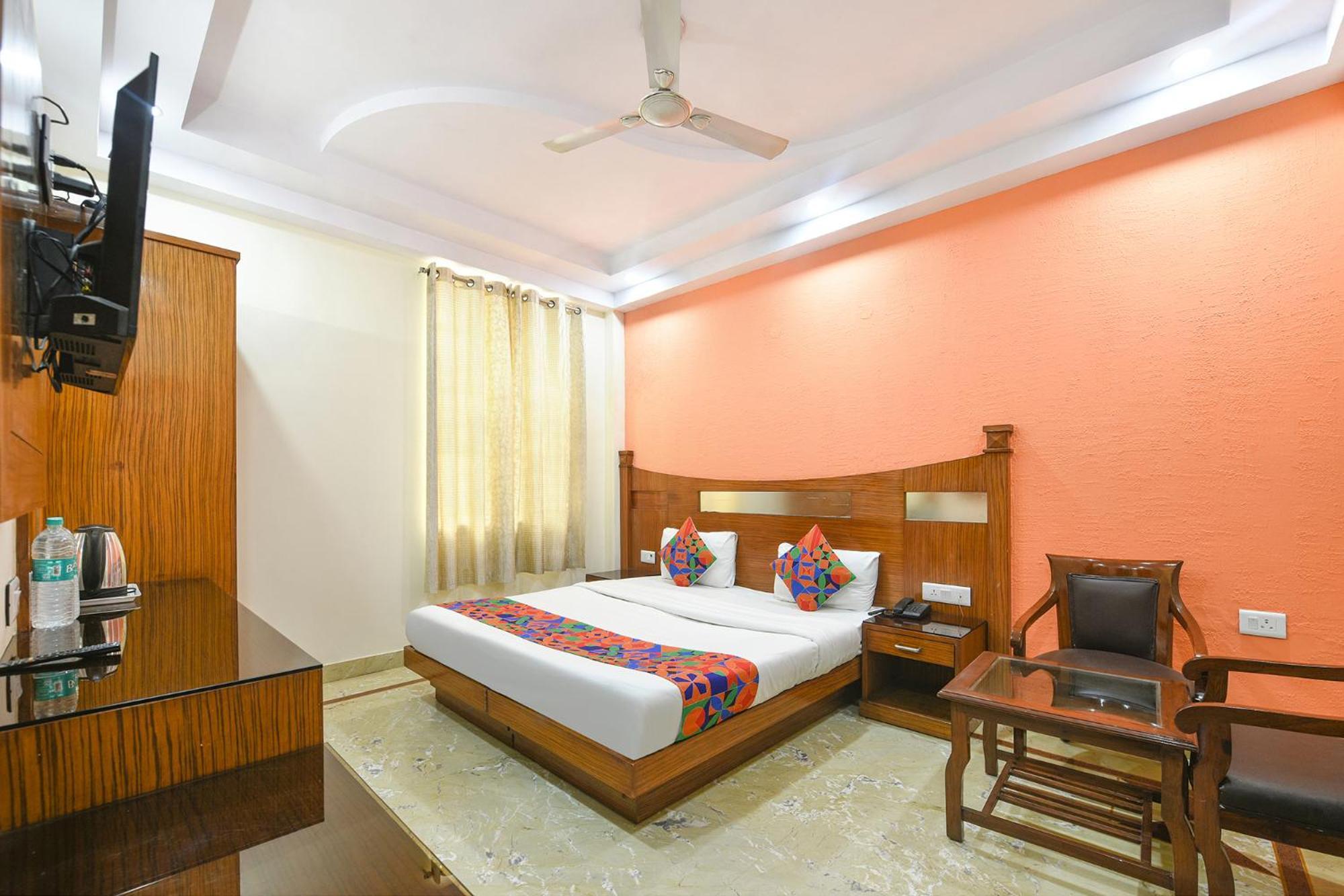Fabhotel Jaggi Palace Karol Bagh Delhi  Exterior foto