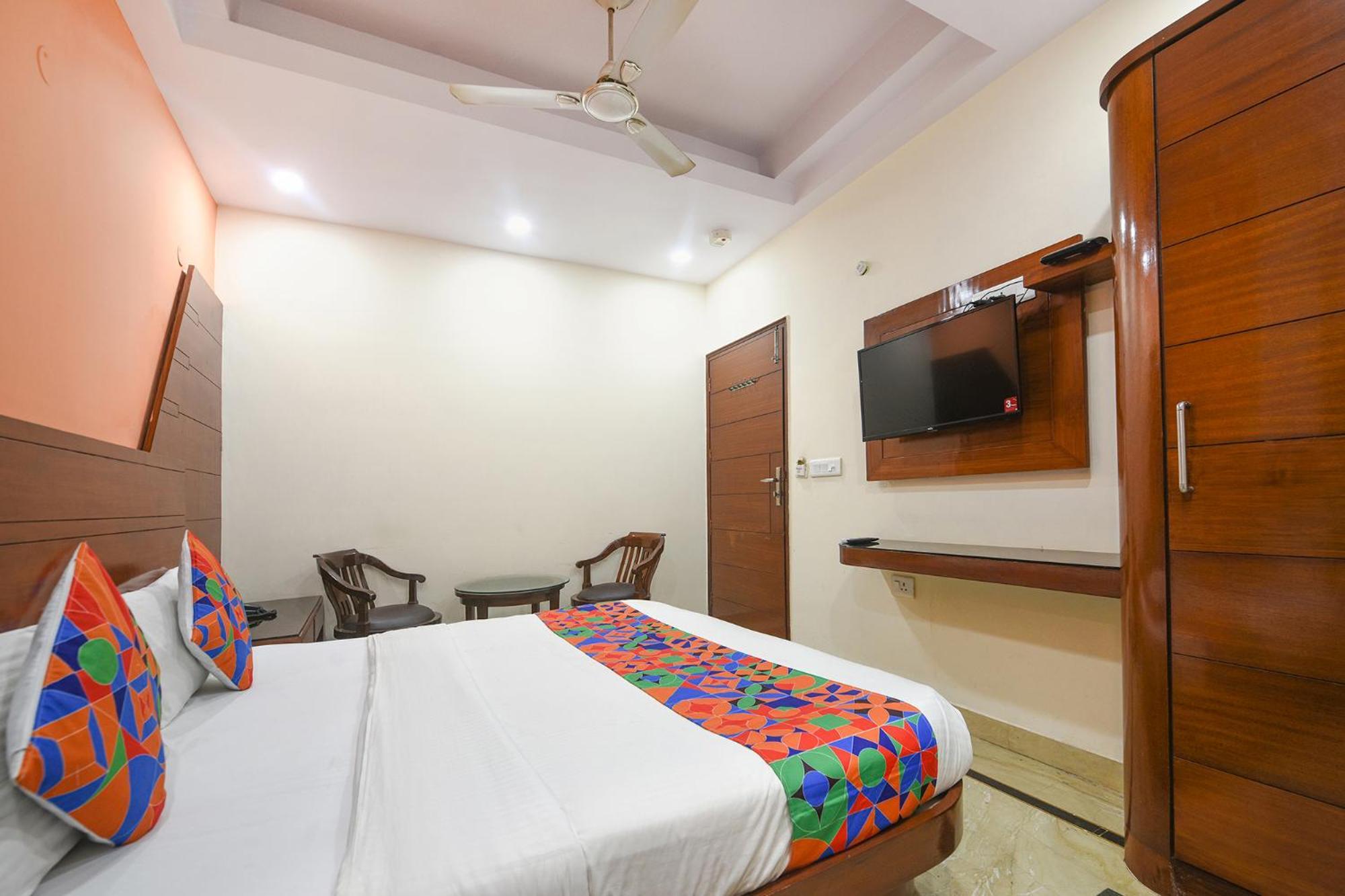 Fabhotel Jaggi Palace Karol Bagh Delhi  Exterior foto